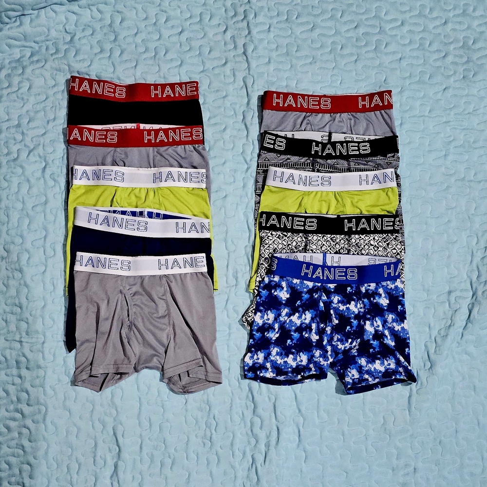 Hanes Boy's Boxer Briefs Size M(10-12) 10pr